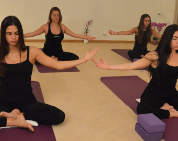 Yoga Hatha - Therapy